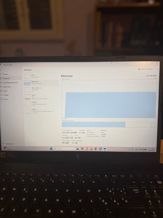 Acer Nitro V15 (i9-13900H, 16GB, RTX 4060 8GB)