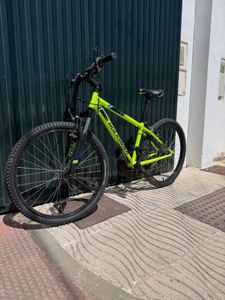 Bicicleta Rockrider ST500 24"