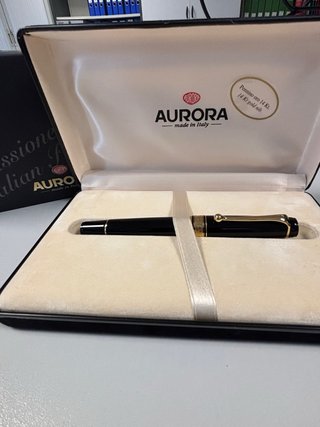 Pluma Aurora 14 Kt Oro Optima 997 N Estilográfica