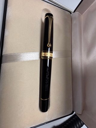 Pluma Aurora 14 Kt Oro Optima 997 N Estilográfica