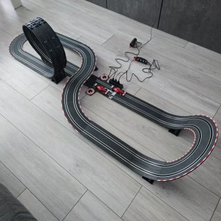 Scalextric Carrera Go!!! Ferrari F1