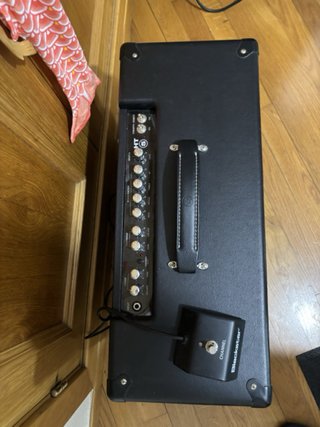 Blackstar HT5-2x10 Amplificador Guitarra Combo