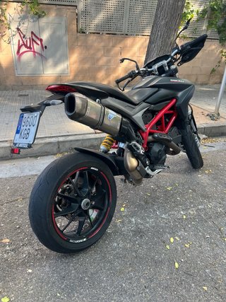 Ducati Hypermotard 821 abs accidentada