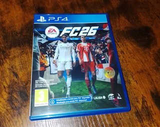 Pack PS4 Fat 1TB + Mando + EA FC 26