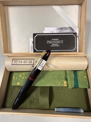 Pluma Izumo Akatamenuri platinum
