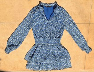 Vestido estampado floral azul y verde