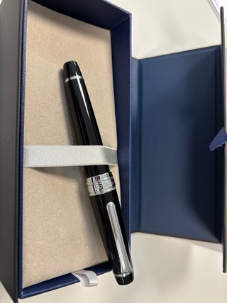 Pluma Sailor King Of Pens Negra RT