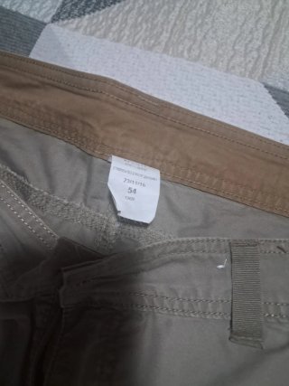 Pantalón corto cargo hombre beige