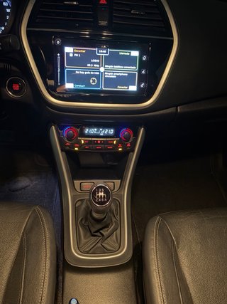 Suzuki S-Cross 2018