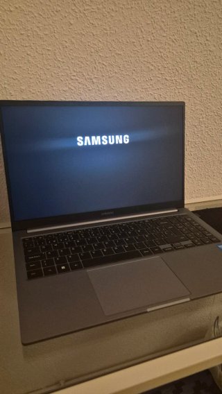 Samsung Galaxy Book 4 Gris/Plata