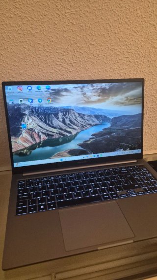Samsung Galaxy Book 4 Gris/Plata