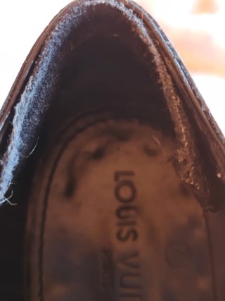 Zapatos Louis Vuitton Talla 9 UK Negros