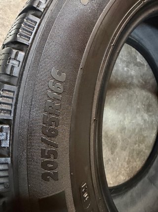 Michelin Alpin Agilis 205/65 R16 C Reforzado