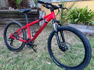 Bicicleta Rockrider ST 900 Roja