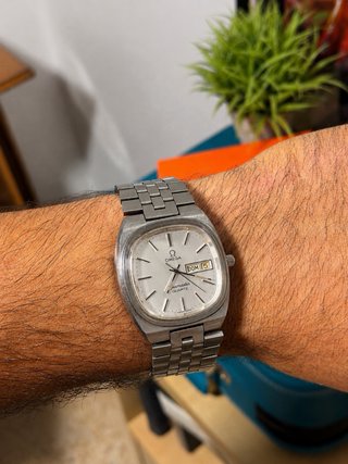 Omega Seamaster Quartz TV Dial