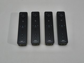 4 Mandos Wii Motion Plus Negros
