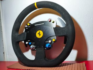 Volante Thrustmaster Ferrari 488 Challenge