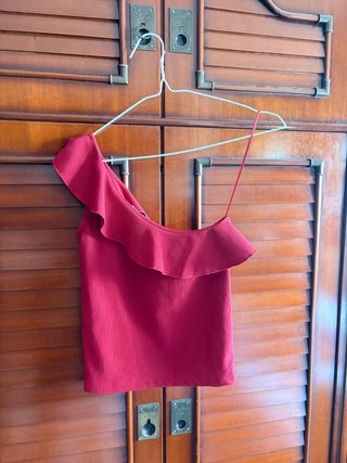 Blusa roja talla ch