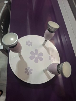 Lámpara techo infantil flores lilas