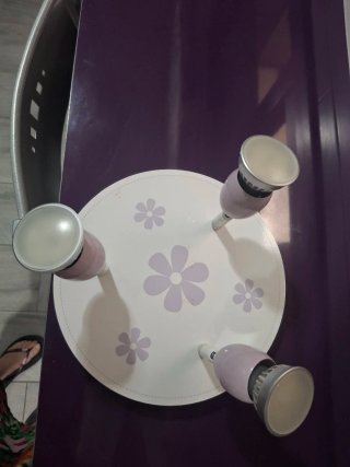 Lámpara techo infantil flores lilas