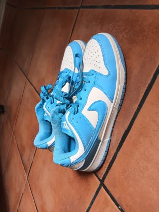 Nike Air Force 1 Azul y Blanco