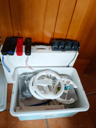 Volante Wii + Accessori