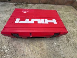 Martillo Hilti TE 35C con accesorios