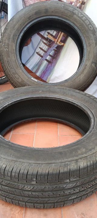 Neumáticos 225/65 R 18 103H