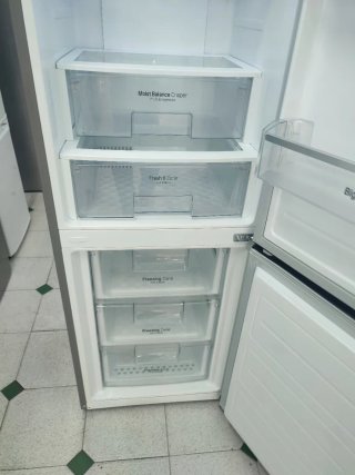 Frigorífico combi marca LG 190/60cm A++ con garant