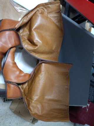 Botas de piel marrones
