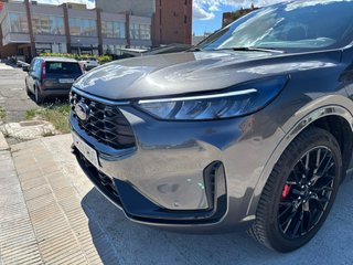 Ford Kuga 2025