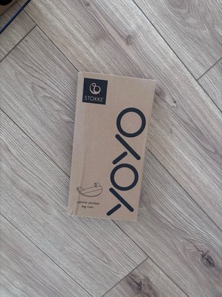 Silla YOYO 3 sin estrenar + reposapiés