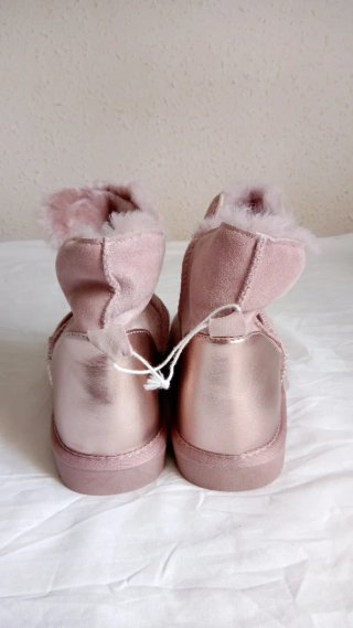 Botas rosas de ante con pelo