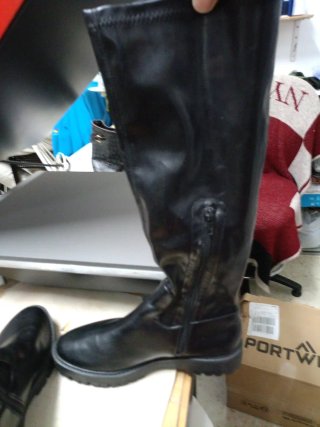 Botas altas negras