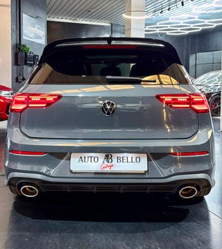 Volkswagen Golf 2024