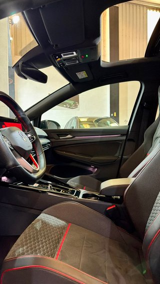 Volkswagen Golf 2024