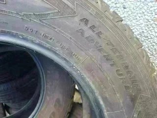 255 70 R18 116H M+S Goodyear - 2 neumáticos +50%
