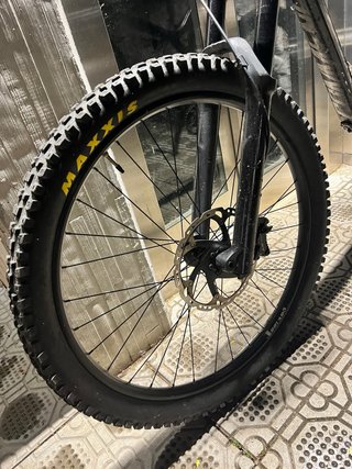 Bicicleta Montaña Doble Suspensión Negra