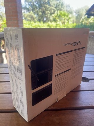 Nintendo DSi XL Negra Marrón