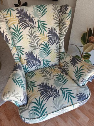 Sillón Ikea hojas verde y multicolor