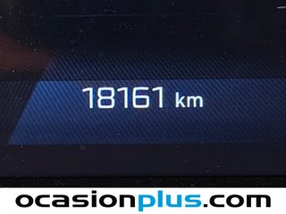 Peugeot Traveller BlueHDi 180 Business Standard EAT8 132 kW (180 CV)