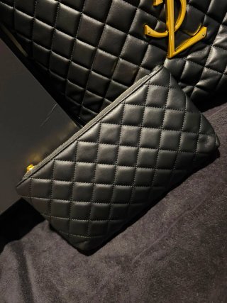 Mala Saint Laurent acolchoada preta