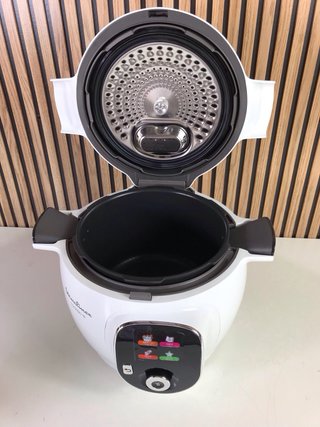 Olla Multifunción Inteligente Moulinex Cookeo+