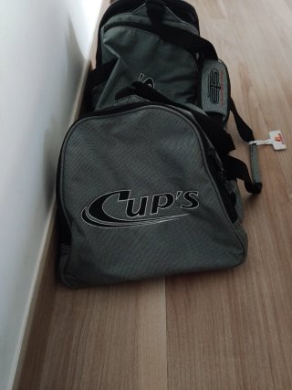 Maleta de viaje Cup's gris