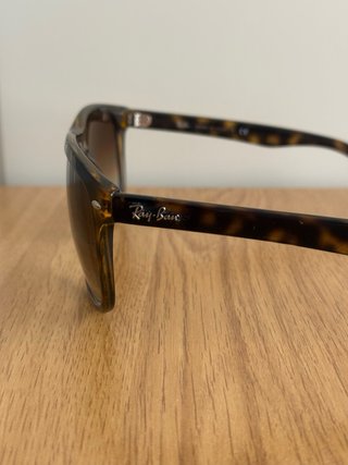 Gafas de sol Ray-Ban  4147 Marrones. Calibre 60