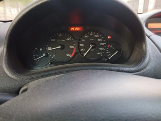 Peugeot 206 2002