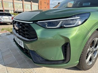 Ford Kuga 2025