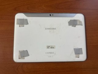 Tablet Samsung GT-P7300 Nera