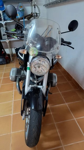 BMW R 1200 R Negra y Plateada