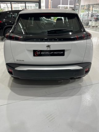 Peugeot 2008 2021
